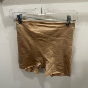 Spanx size medium